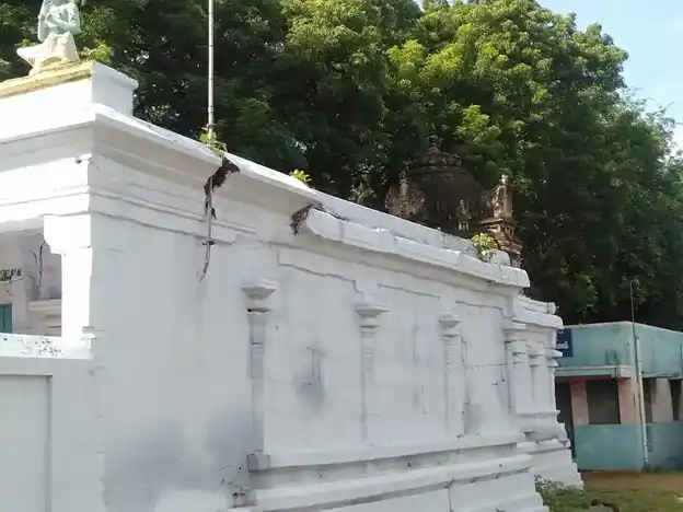 Arulmigu Laxminarayanaperumal Temple, Evoor - 621202 Arulmigu Laxminarayanaperumal Temple, Evoor - 621202, Thiruchirappalli - Ancient Temple Architecture and History Image 3