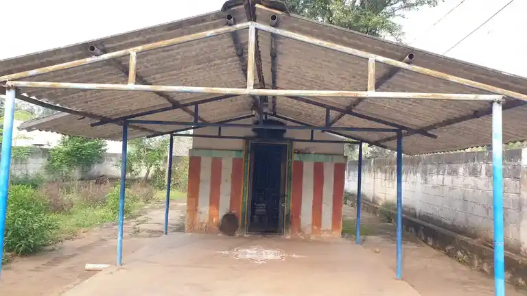 Arulmigu Laxminarayanaperumal Temple, Karaipatti - 621307 Arulmigu Laxminarayanaperumal Temple, Karaipatti - 621307, Thiruchirappalli - Ancient Temple Architecture and History Image 2