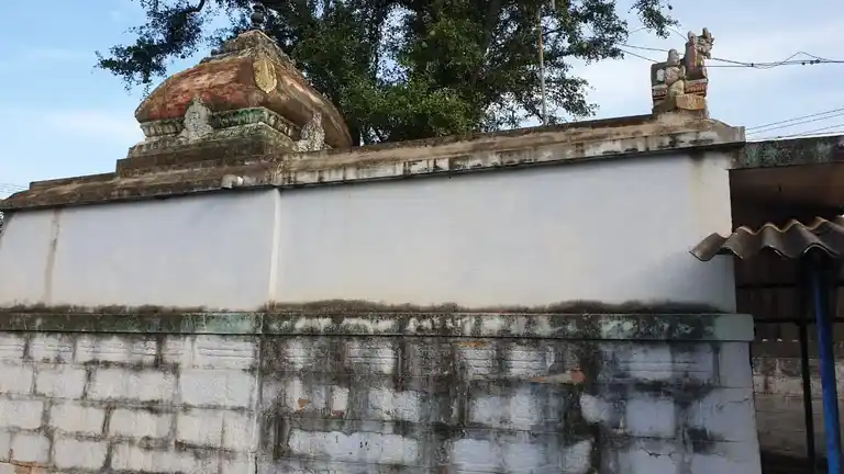 Arulmigu Laxminarayanaperumal Temple, Karaipatti - 621307 Arulmigu Laxminarayanaperumal Temple, Karaipatti - 621307, Thiruchirappalli - Ancient Temple Architecture and History Image 3