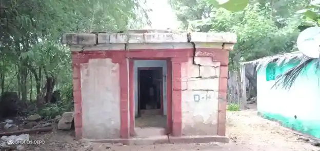 Arulmigu Laxminarayanaperumal Temple, Keeramangalam - 621006 அருள்மிகு இலட்சுமிநாராயணப்பெருமாள் திருக்கோயில், கீராமங்களம் - 621006, Thiruchirappalli - Ancient Temple Architecture and History Image 3