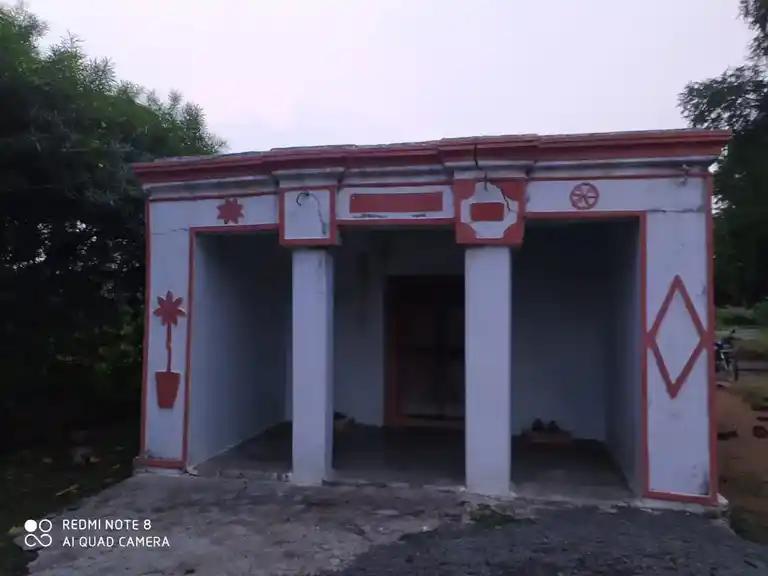 Arulmigu Lingamman Temple, Konerikuppam - 635653 அருள்மிகு லிங்கம்மன் திருக்கோயில், கோணேரிகுப்பம் - 635653, Thirupathur - Ancient Temple Architecture and History Image 2