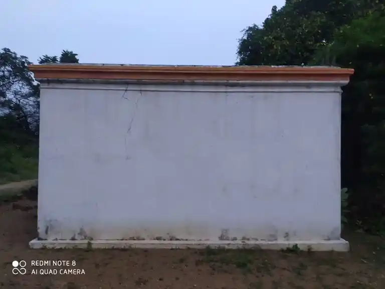 Arulmigu Lingamman Temple, Konerikuppam - 635653 அருள்மிகு லிங்கம்மன் திருக்கோயில், கோணேரிகுப்பம் - 635653, Thirupathur - Ancient Temple Architecture and History Image 3