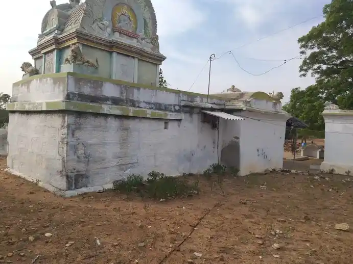 Arulmigu Maakaaliyamman Temple, Puthambur - 639003 அருள்மிகு மாகாளியம்மன் திருக்கோயில், Puthambur - 639003, Karur - Ancient Temple Architecture and History Image 3