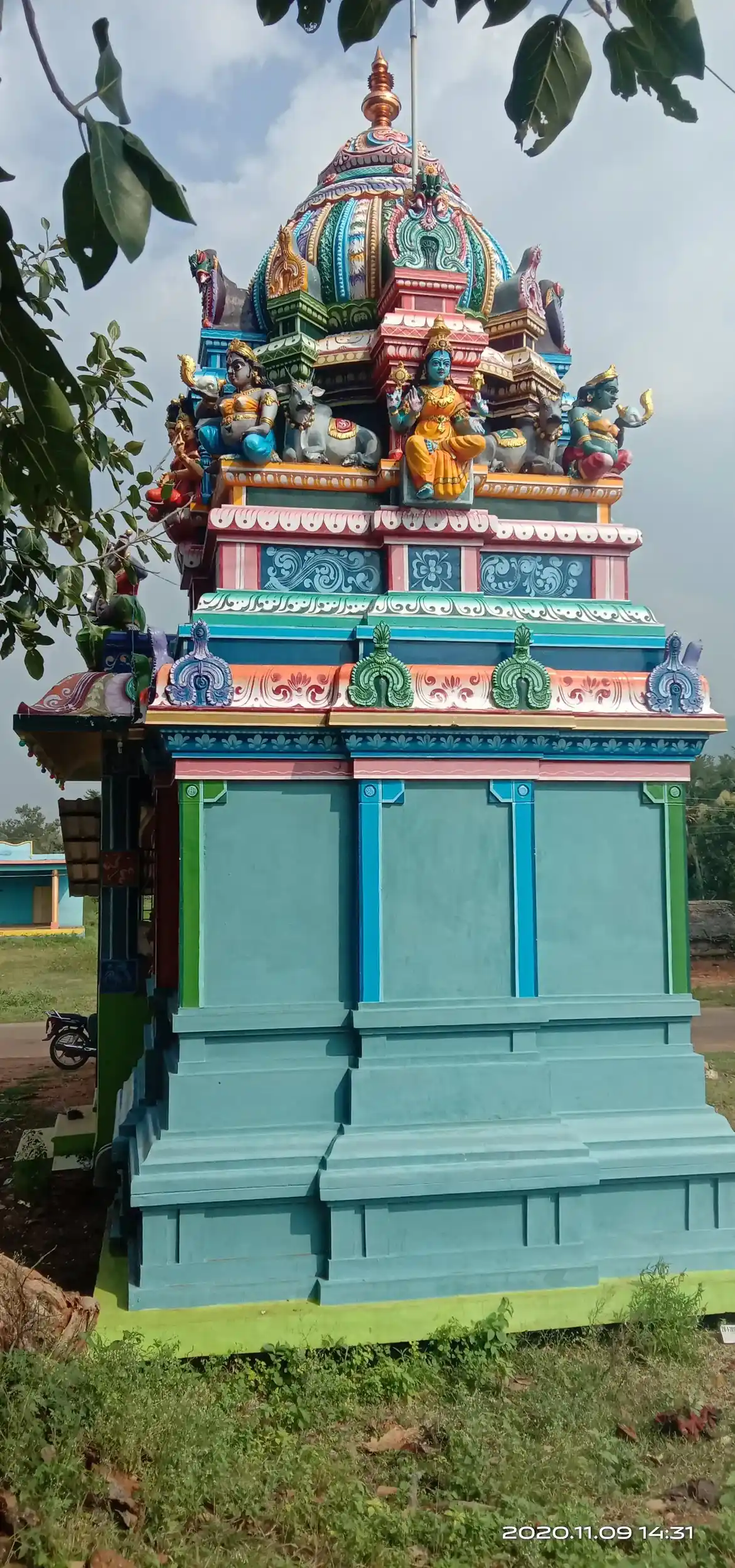 Arulmigu Maalai Temple, Sethur - 624401 அருள்மிகு மாலைத் திருக்கோயில், Sethur - 624401, Dindigul - Ancient Temple Architecture and History Image 4