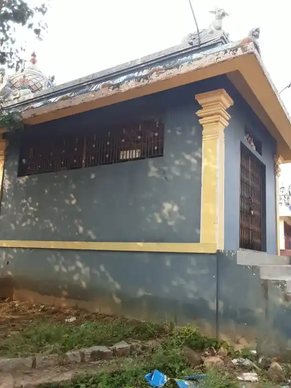 Arulmigu Maanikka Vinayagar Temple, Kombaipatti - 624304 Arulmigu Maanikka Vinayagar Temple, Kombaipatti - 624304, Dindigul - Ancient Temple Architecture and History Image 10