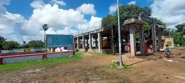 Arulmigu Maari Chinnamman Temple, Kadambadi - 603104 அருள்மிகு மாரிசின்னம்மன் திருக்கோயில், கடம்பாடி - 603104, Chengalpattu - Ancient Temple Architecture and History Image 2