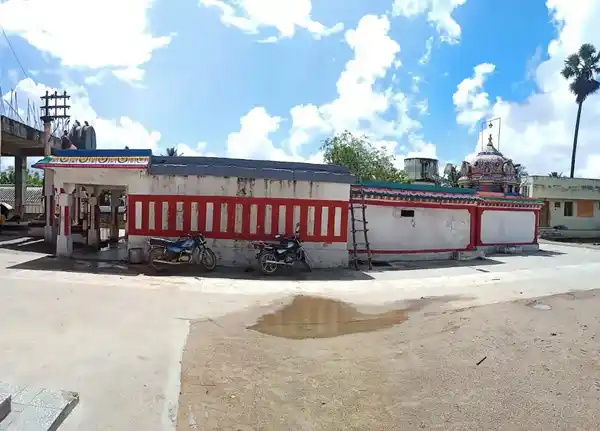Arulmigu Maari Chinnamman Temple, Kadambadi - 603104 அருள்மிகு மாரிசின்னம்மன் திருக்கோயில், கடம்பாடி - 603104, Chengalpattu - Ancient Temple Architecture and History Image 7