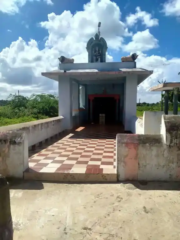 Arulmigu Maari Muthalammantemple, Eranyasidhi - 603312 அருள்மிகு மாரிமுத்தாலம்மன் திருக்கோயில், Eranyasidhi - 603312, Chengalpattu - Ancient Temple Architecture and History Image 3