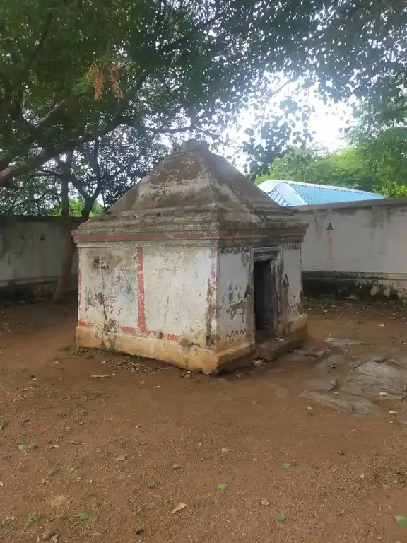 Arulmigu Maariamman Temple, Unatur - 636112 அருள்மிகு மாரியம்மன் திருக்கோயில், Unatur - 636112, Salem - Ancient Temple Architecture and History Image 4