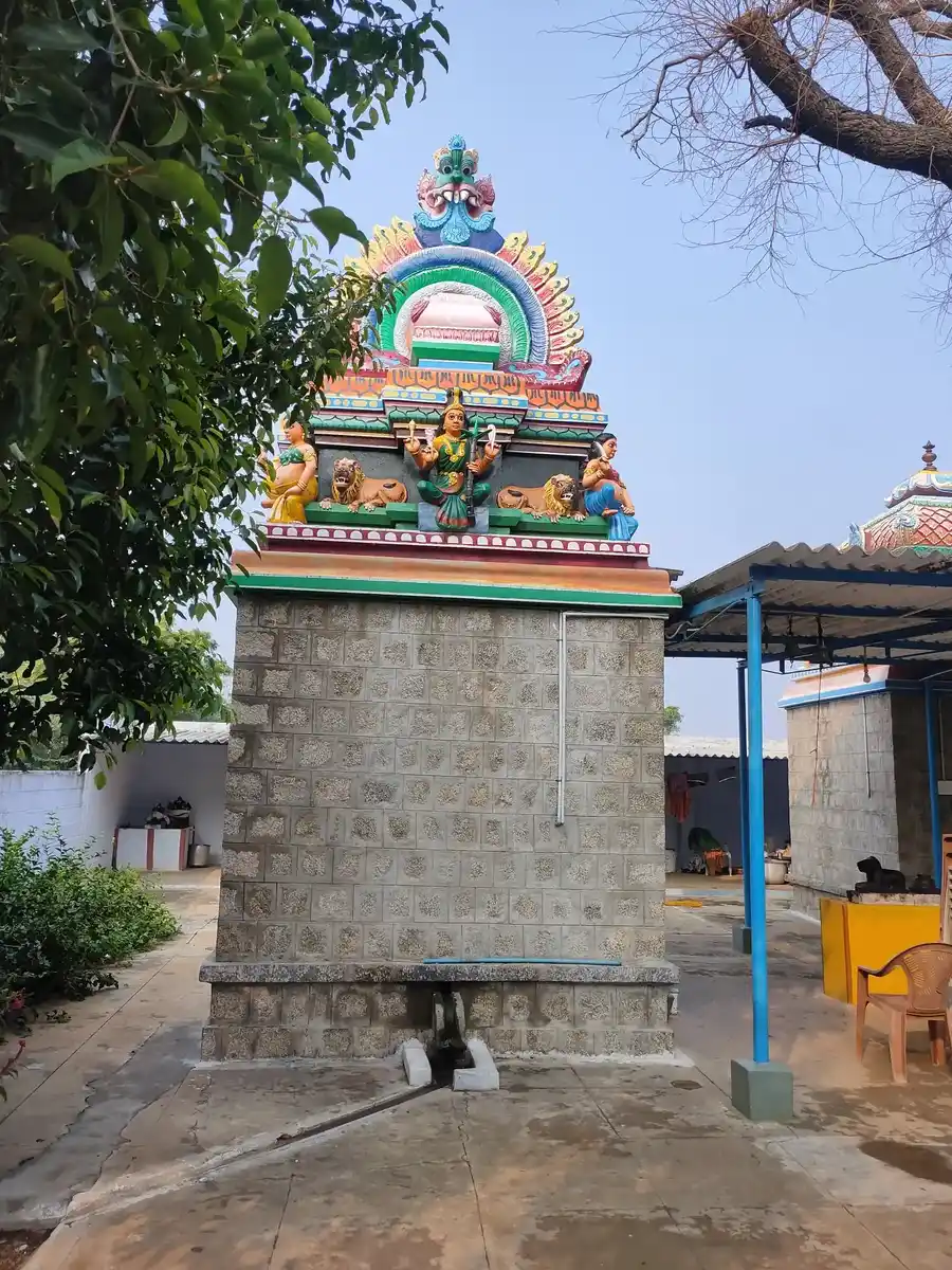 Arulmigu Maariyaamman Temple, Ganapathypalayem, Petthampalayem - 641605 அருள்மிகு &nbsp;மாரியம்மன் திருக்கோயில் &nbsp;, Ganapathypalayem, Petthampalayem - 641605, Tiruppur - Ancient Temple Architecture and History Image 2