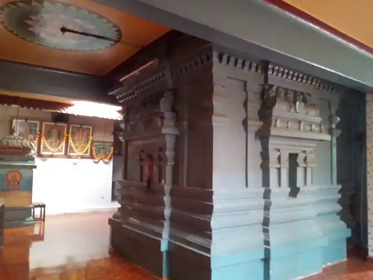 Arulmigu Maariyamman Sundareshwarar Temple, Kosapettai Vellore - 632002 அருள்மிகு மாரியம்மன் சுந்தரேஸ்வரர் திருக்கோயில், கொசப்பேட்டைவேலூர் - 632002, Vellore - Ancient Temple Architecture and History Image 2