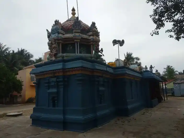 Arulmigu Maariyamman Temple, Karipalaiyam - 603604 அருள்மிகு மாரியம்மன் திருக்கோயில், Karipalaiyam - 603604, Viluppuram - Ancient Temple Architecture and History Image 3