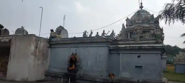 Arulmigu Maariyamman Temple, Nadukuppam - 606303 அருள்மிகு மாரியம்மன் திருக்கோயில், Nadukuppam - 606303, Viluppuram - Ancient Temple Architecture and History Image 2