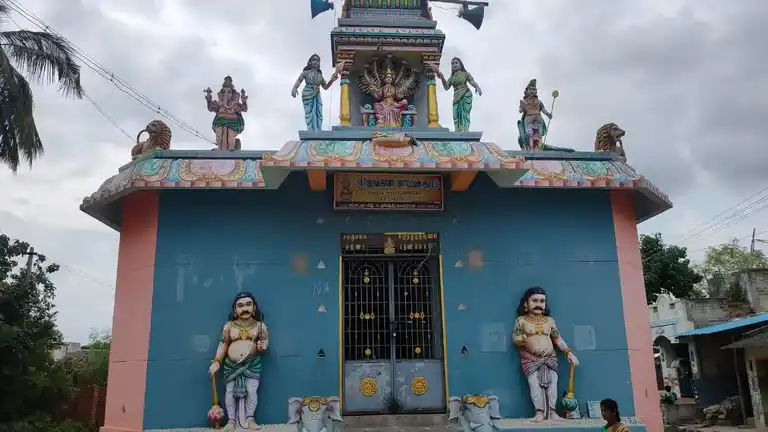 Arulmigu Maariyamman Temple, Nallapalayam - 605701 Arulmigu Maariyamman Temple, Nallapalayam - 605701, Viluppuram - Ancient Temple Architecture and History Image 2