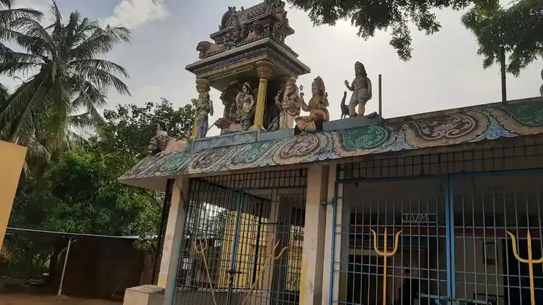 Arulmigu Maariyamman Temple, Purushanoor - 605401 அருள்மிகு மாரியம்மன் திருக்கோயில், Purushanoor - 605401, Viluppuram - Ancient Temple Architecture and History Image 4
