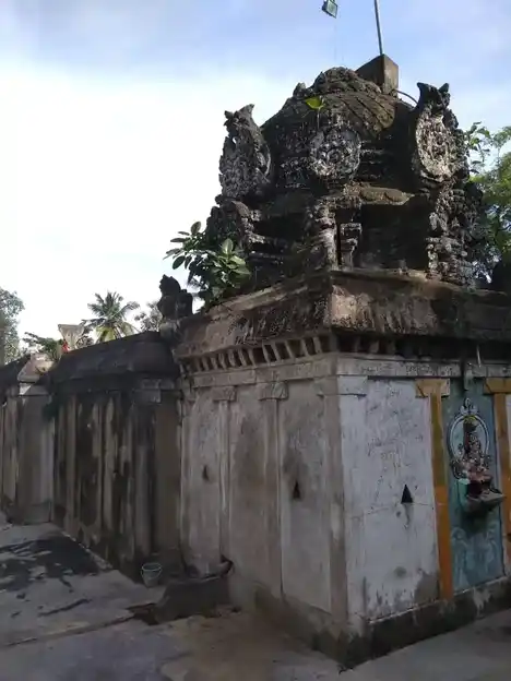 Arulmigu Maariyamman Temple, Vaanur, Vaanur - 605109 அருள்மிகு மாரியம்மன் திருக்கோயில், Vaanur, Vaanur - 605109, Viluppuram - Ancient Temple Architecture and History Image 3