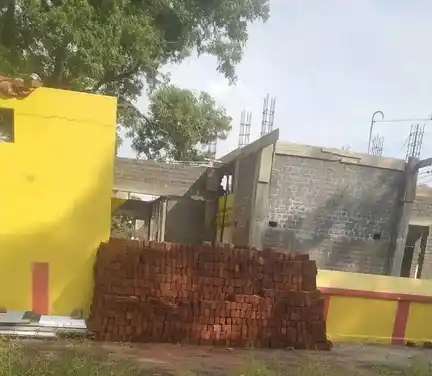 Arulmigu Maariyamman Temple, Varagur - 632319 அருள்மிகு மாரியம்மன் திருக்கோயில், வரகூர் - 632319, Ranipet - Ancient Temple Architecture and History Image 4