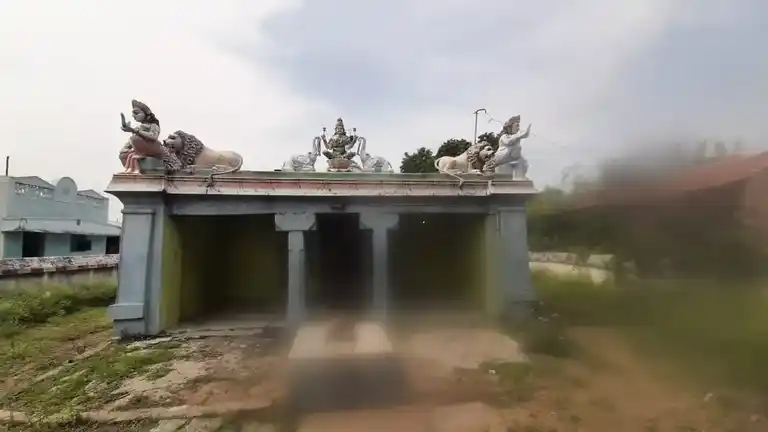 Arulmigu Maariyamman Temple, Veeramur - 605402 அருள்மிகு மாரியம்மன் திருக்கோயில், வீராமூர் - 605402, Viluppuram - Ancient Temple Architecture and History Image 3