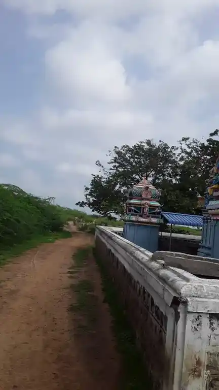 Arulmigu Maarkkasagaya Eeswarar Temple, Melaseththanendal, Melaseththanendal - 623525 அருள்மிகு. மார்க்கசகாய ஈஸ்வரர் திருக்கோயில், Melaseththanendal, Melaseththanendal - 623525, Ramanathapuram - Ancient Temple Architecture and History Image 4