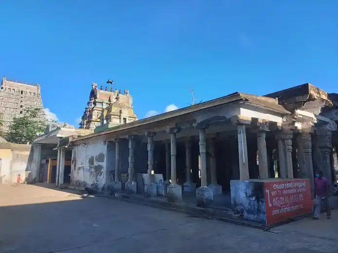 Arulmigu Maayurnathaswamytemple, Mayiladuthurai - 609001 அருள்மிகு மயூரநாதர் சுவாமி திருக்கோயில், Mayiladuthurai - 609001, Mayiladuthurai - Ancient Temple Architecture and History Image 15