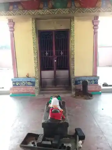 Arulmigu Madakkuli Amman Temple, Namanur - 630553 அருள்மிகு. மடக்குழி அம்மன் திருக்கோயில், Namanur - 630553, Sivagangai - Ancient Temple Architecture and History Image 2