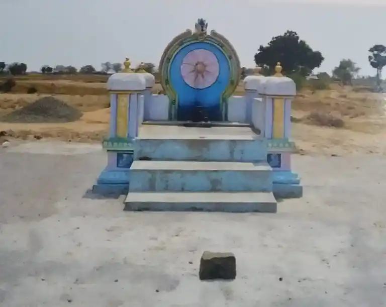 Arulmigu Madathu Karuppar Temple, Meikkavayal - 623528 அருள்மிகு. மடத்துக் கருப்பர் திருக்கோயில், மெய்க்காவயல் - 623528, Ramanathapuram - Ancient Temple Architecture and History Image 4