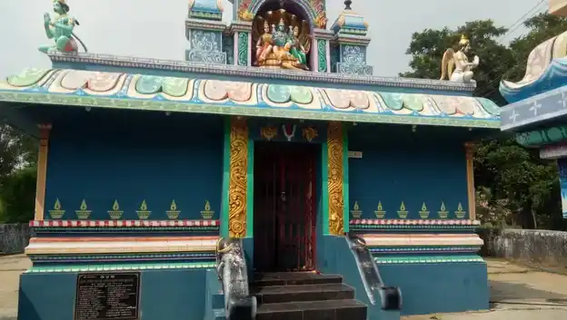 Arulmigu Madavarayaswamy Temple, Thenenahalli, Periyanahalli - 635205 அருள்மிகு மாதவராயசுவாமி திருக்கோயில், Thenenahalli, Periyanahalli - 635205, Dharmapuri - Ancient Temple Architecture and History Image 4