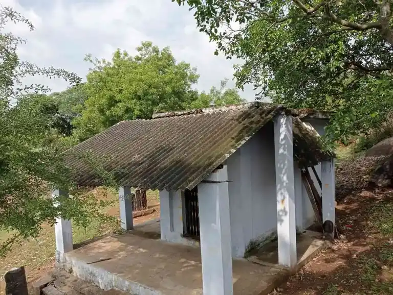 Arulmigu Madeshwaraswamy Temple, Pattukanampatti - 636905 அருள்மிகு மாதேஸ்வரசாமி திருக்கோயில், Pattukanampatti - 636905, Dharmapuri - Ancient Temple Architecture and History Image 2