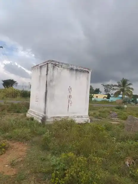 Arulmigu Madeswara Swamy Temple, Anjehalli - 636813 Arulmigu Madeswara Swamy Temple, Anjehalli - 636813, Dharmapuri - Ancient Temple Architecture and History Image 3