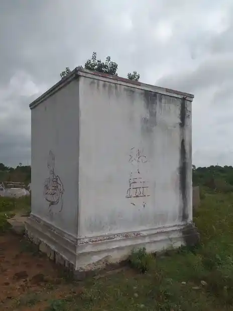 Arulmigu Madeswara Swamy Temple, Anjehalli - 636813 Arulmigu Madeswara Swamy Temple, Anjehalli - 636813, Dharmapuri - Ancient Temple Architecture and History Image 5