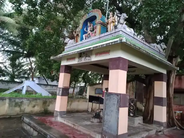Arulmigu Madeswaramy Temple, N.Kosavampatty - 637001 அருள்மிகு மாதேஸ்வரசுவாமி திருக்கோயில், என்.கொசவம்பட்டி - 637001, Namakkal - Ancient Temple Architecture and History Image 4