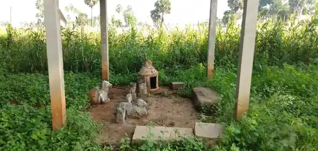 Arulmigu Madeswarar Temple, M.Kalippatti - 636453 அருள்மிகு மாதேஸ்வரர் திருக்கோயில், M.Kalippatti - 636453, Salem - Ancient Temple Architecture and History Image 2