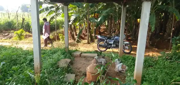 Arulmigu Madeswarar Temple, M.Kalippatti - 636453 அருள்மிகு மாதேஸ்வரர் திருக்கோயில், M.Kalippatti - 636453, Salem - Ancient Temple Architecture and History Image 4