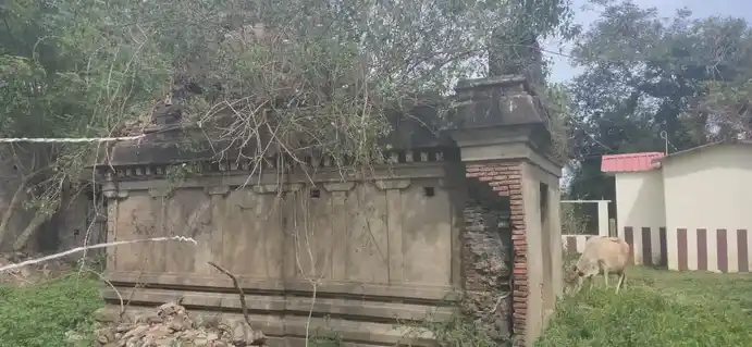 Arulmigu Madhankeswarar Temple, Adipputhuchcheri - 611101 அருள்மிகு மதங்கேஸ்வரர் திருக்கோயில், Adipputhuchcheri - 611101, Thiruvarur - Ancient Temple Architecture and History Image 3