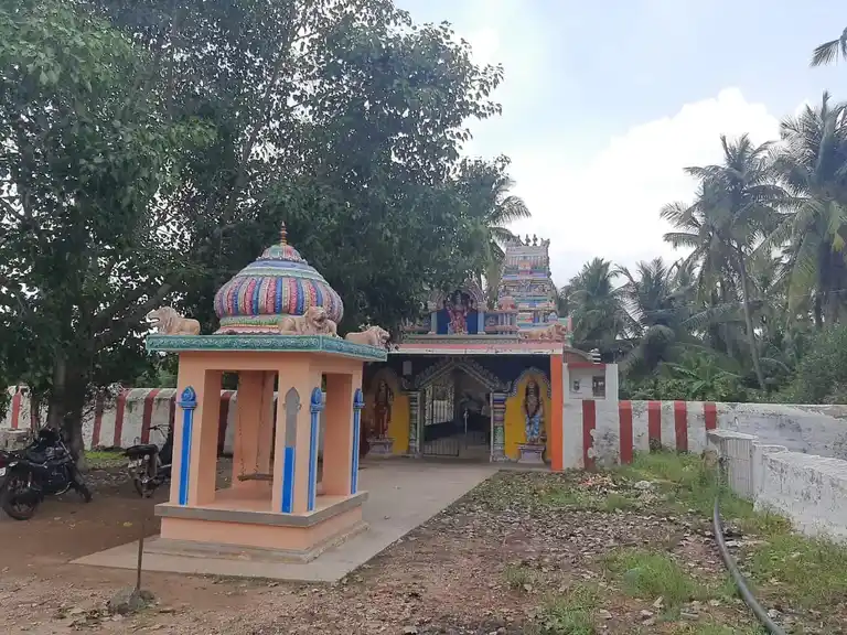 Arulmigu Madhankiyamman Templ, Karavazhimadhapoor - 641668