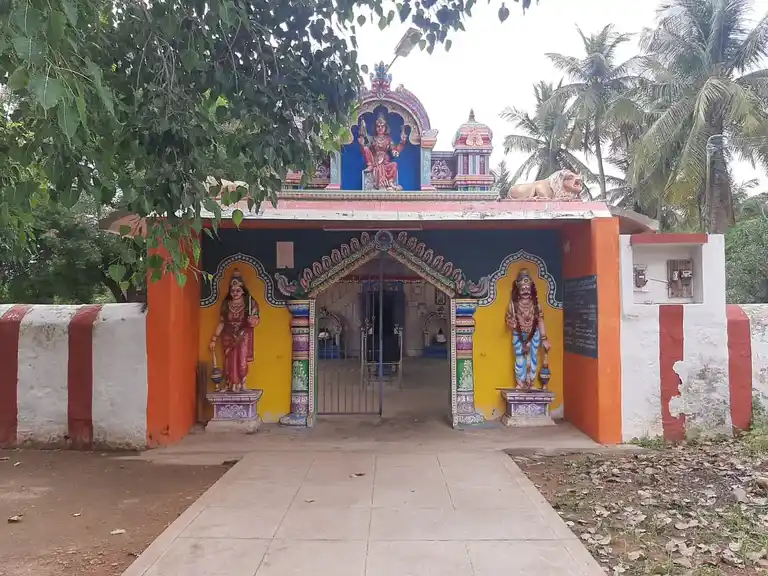 Arulmigu Madhankiyamman Templ, Karavazhimadhapoor - 641668 அருள்மிகு மாதங்கியம்மன் திருக்கோயில், Karavazhimadhapoor - 641668, Coimbatore - Ancient Temple Architecture and History Image 7