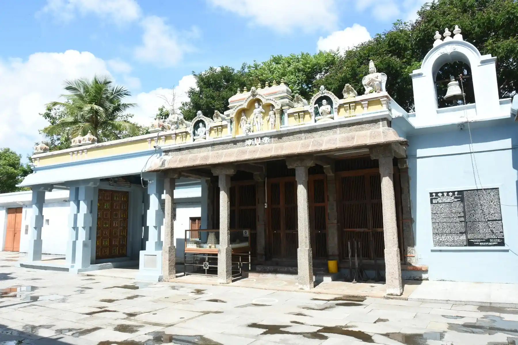 Arulmigu Madhava Perumal Temple, Mylapore, Chennai - 600004 அருள்மிகு மாதவப்பெருமாள் திருக்கோயில், மயிலாப்பூர், சென்னை - 600004, Chennai - Ancient Temple Architecture and History Image 4