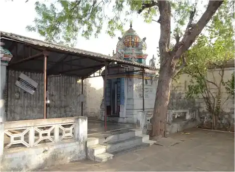 Arulmigu Madhava Yoga Narasimma Perumal Temple, Vallam - 613403 Arulmigu Madhava Yoga Narasimma Perumal Temple, Vallam - 613403, Thanjavur - Ancient Temple Architecture and History Image 2