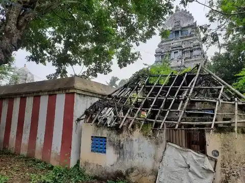 Arulmigu Madhavaperumal Temple, Keelachalai, Thiruvaali - 609106 அருள்மிகு மாதவப்பெருமாள் திருக்கோயில், Keelachalai, Sirkazhi - 609106, Mayiladuthurai - Ancient Temple Architecture and History Image 3