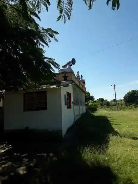 Arulmigu Madheshwara Swamy Temple, Kadichipalli - 635107 அருள்மிகு மாதேஸ்வரசாமி திருக்கோயில், காடிச்சிப்பள்ளி - 635107, Krishnagiri - Ancient Temple Architecture and History Image 4