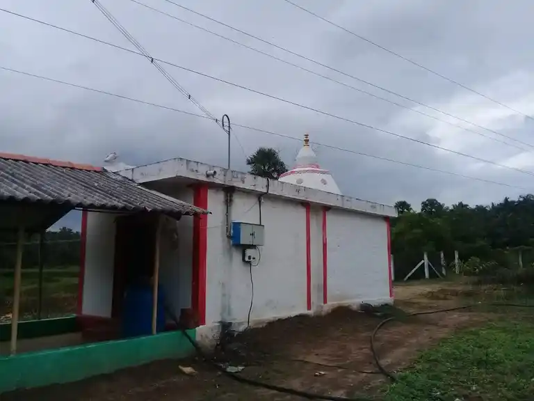 Arulmigu Madheswarar Temple, Poosanaicken Thali - 642002 அருள்மிகு மாதேஸ்வரர் திருக்கோயில், Poosanaicken Thali - 642002, Coimbatore - Ancient Temple Architecture and History Image 3