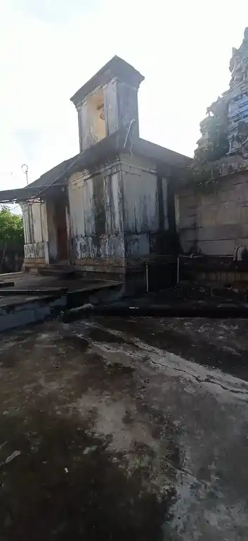 Arulmigu Madhiyarjuneswarar Temple, Maruthavanam - 614710 அருள்மிகு மத்தியாச்சுனேஸ்வரசுவாமி திருக்கோயில்,  - 614710, Thiruvarur - Ancient Temple Architecture and History Image 7