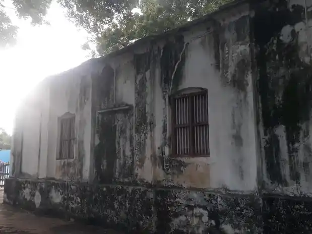 Arulmigu Madhunathaswamy Temple, Ilathoor - 627809 Arulmigu Madhunathaswamy Temple, Ilathoor - 627809, Tenkasi - Ancient Temple Architecture and History Image 3