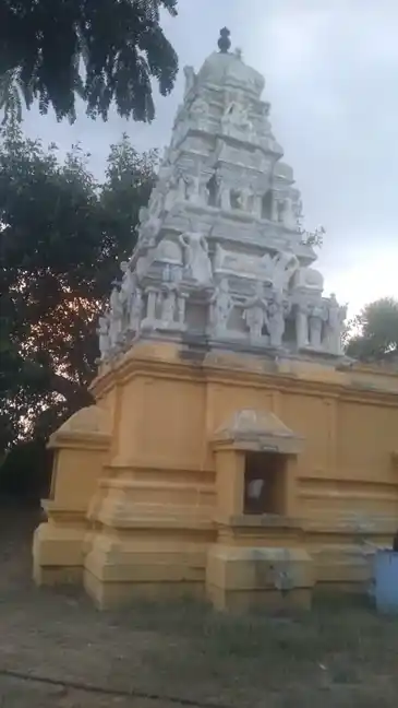 Arulmigu Madhupatti Subramaniyasami Temple, Mugasikilapalayam, Kilapalayam - 637202 அருள்மிகு மாதுப்பட்டி சுப்பிரமணியசுவாமி திருக்கோயில், Mugasikilapalayam, Kilapalayam - 637202, Namakkal - Ancient Temple Architecture and History Image 3