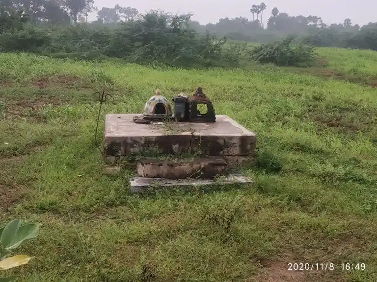 Arulmigu Madhuraiveeranswamy Temple, Samuthiram - 621306 Arulmigu Madhuraiveeranswamy Temple, Samuthiram - 621306, Thiruchirappalli - Ancient Temple Architecture and History Image 2
