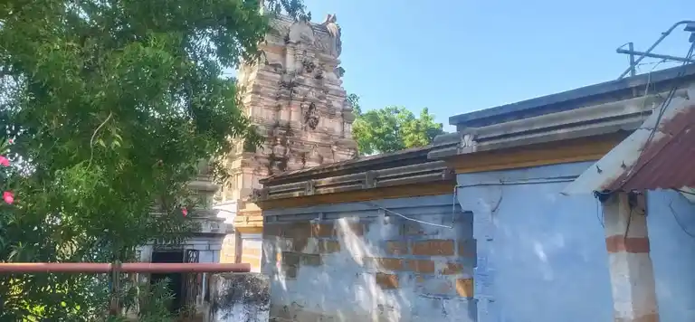 Arulmigu Madhurakaliyamman Temple, Kattuputhur - 621207 அருள்மிகு பிடாரி மதுரகாளியம்மன் திருக்கோயில், காட்டுப்புத்தூர் - 621207, Thiruchirappalli - Ancient Temple Architecture and History Image 6