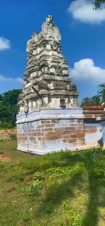 Arulmigu Madhurakaliyamman Temple, Kattuputhur - 621207 அருள்மிகு பிடாரி மதுரகாளியம்மன் திருக்கோயில், காட்டுப்புத்தூர் - 621207, Thiruchirappalli - Ancient Temple Architecture and History Image 8