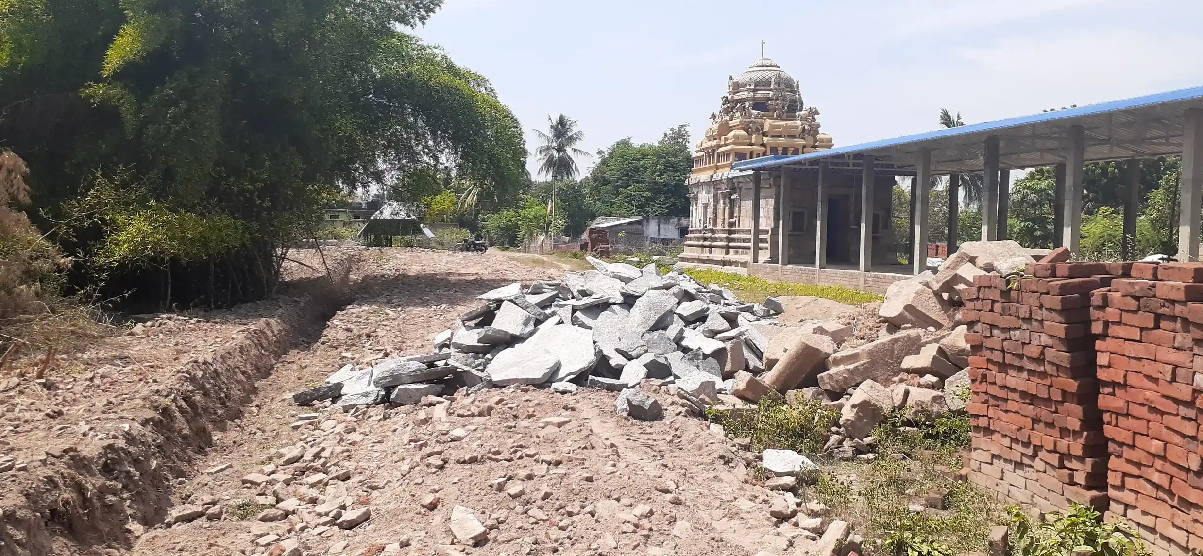 Arulmigu Madhusundhareswarar Temple, Kovilpathu - 610202 அருள்மிகு மதுசுந்தரேஸ்வரர் திருக்கோயில், கோயில்பத்து - 610202, Thiruvarur - Ancient Temple Architecture and History Image 3