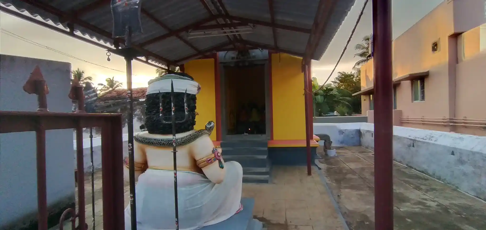 Arulmigu Madurai Veeran Temple, Chinnapurhur - 642207 அருள்மிகு மதுரைவீரன் திருக்கோயில், Chinnapurhur - 642207, Tiruppur - Ancient Temple Architecture and History Image 3