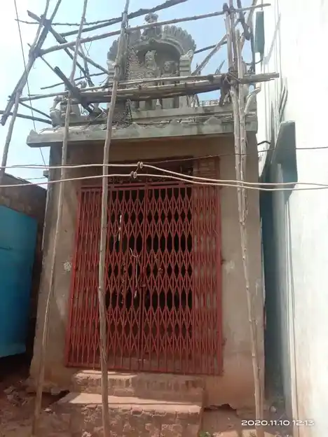 Arulmigu Madurai Veeran Temple, Natham - 624401 அருள்மிகு மதுரைவீரன் திருக்கோவில், Natham - 624401, Dindigul - Ancient Temple Architecture and History Image 4